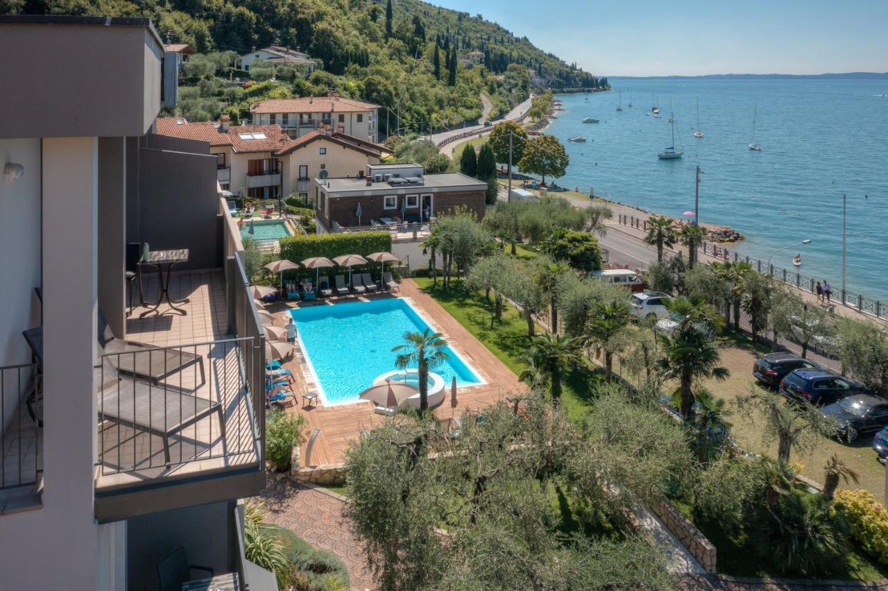 Hotel Eden Torri Del Benaco Exterior photo